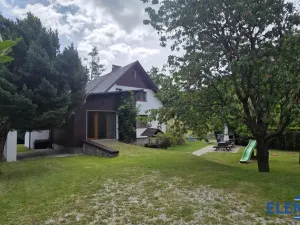 Prodej rodinného domu, Lipová-lázně - Horní Lipová, 320 m2