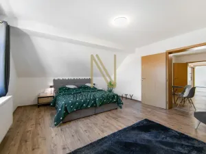 Prodej bytu 3+kk, Vimperk - Vimperk II, Jirchářská, 75 m2