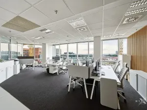 Pronájem kanceláře, Praha - Nusle, Na strži, 208 m2