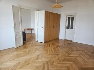 Pronájem bytu 2+1, Praha - Vinohrady, Slovenská, 97 m2