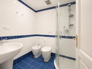 Pronájem bytu 3+1, Praha - Malá Strana, Sněmovní, 85 m2