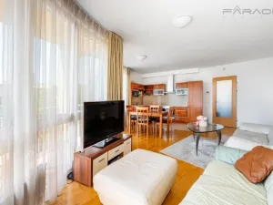 Pronájem bytu 3+kk, Praha - Vinohrady, U Zvonařky, 96 m2