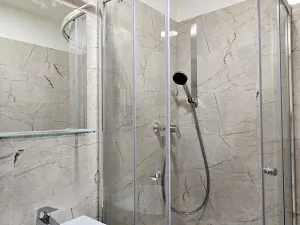 Pronájem bytu 2+1, Praha - Malešice, Chotutická, 54 m2