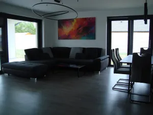 Prodej rodinného domu, Hevlín, 135 m2