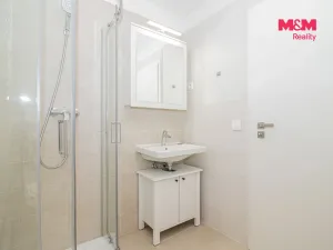 Pronájem bytu 1+kk, Uhlířské Janovice, Hrnčířská, 27 m2