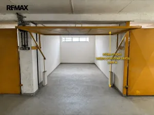Prodej garáže, Praha - Chodov, Holušická, 18 m2