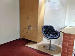 Pronájem bytu 3+1, Praha, Betáňská, 116 m2