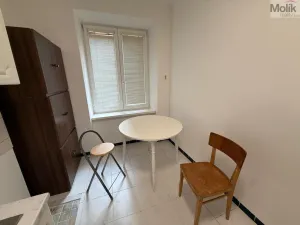 Pronájem bytu 1+1, Most, tř. Budovatelů, 35 m2
