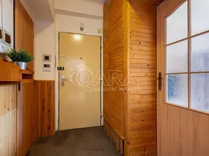 Prodej bytu 3+1, Kamenice, Sídliště I, 72 m2