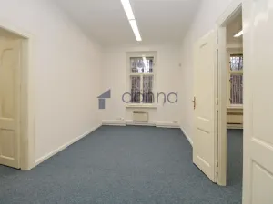 Pronájem kanceláře, Praha, Bieblova, 89 m2