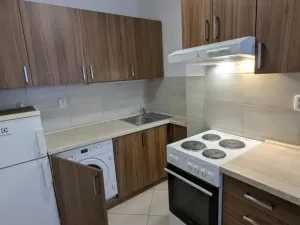 Pronájem bytu 2+kk, Praha - Podolí, Pujmanové, 39 m2