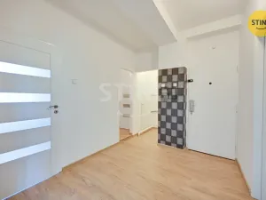 Prodej bytu 3+1, Olomouc - Chválkovice, Chválkovická, 74 m2