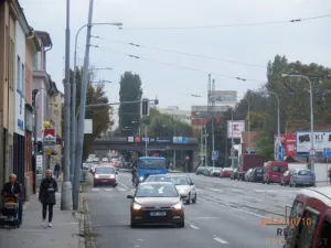 Pronájem obchodního prostoru, Brno, Bubeníčkova, 197 m2