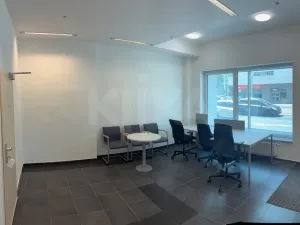 Pronájem obchodního prostoru, Plzeň - Jižní Předměstí, Klatovská třída, 82 m2