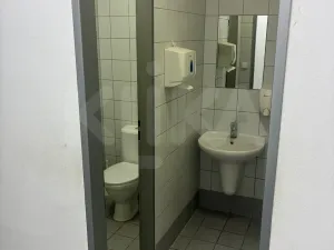 Pronájem obchodního prostoru, Plzeň - Jižní Předměstí, Klatovská třída, 82 m2