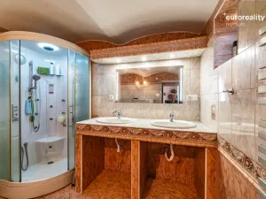 Prodej rodinného domu, Teplá - Horní Kramolín, 250 m2