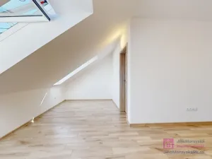 Prodej bytu 3+kk, Břeclav - Charvátská Nová Ves, Kapusty, 141 m2