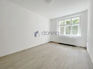 Pronájem bytu 2+kk, Praha, Velvarská, 48 m2