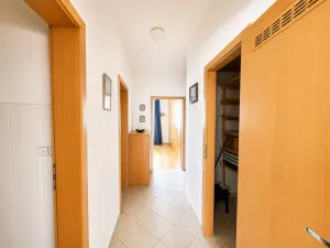 Prodej bytu 3+kk, Praha - Kunratice, Merhoutova, 84 m2