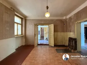 Prodej rodinného domu, Lázně Bělohrad, Vojtíškova, 186 m2