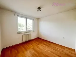 Prodej bytu 3+1, Dolní Němčí, Vinohradská, 63 m2