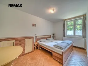 Prodej rodinného domu, Radvanice, 215 m2