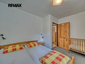 Prodej rodinného domu, Radvanice, 215 m2