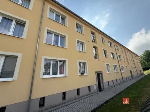 Prodej bytu 2+1, Holoubkov, 51 m2