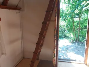 Pronájem chaty, Hradec Králové - Slezské Předměstí, Na Mlejnku, 10 m2