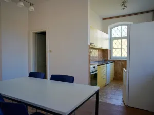 Pronájem rodinného domu, Praha, 215 m2
