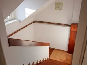 Pronájem rodinného domu, Praha, 215 m2
