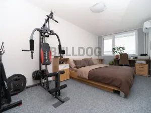 Pronájem bytu 3+kk, Praha - Vršovice, Tádžická, 80 m2