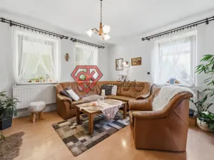 Prodej podílu 1/2 bytu 3+1, Králíky, 5. května, 130 m2
