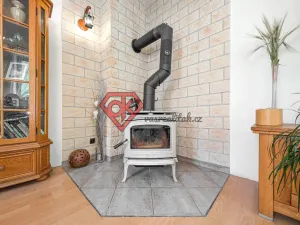 Prodej podílu 1/2 bytu 3+1, Králíky, 5. května, 130 m2