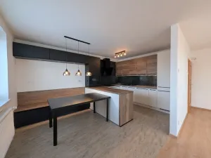 Pronájem bytu 3+kk, Praha, 86 m2