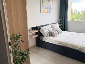 Prodej bytu 2+kk, Praha, Bazovského, 42 m2