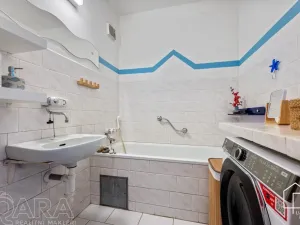 Prodej bytu 3+1, Praha - Háje, Emilie Hyblerové, 69 m2