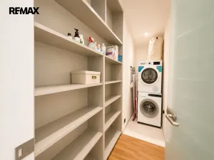 Pronájem bytu 2+kk, Praha - Bubeneč, Eliášova, 102 m2