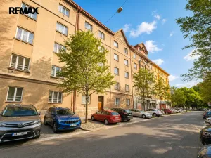 Pronájem bytu 2+kk, Praha - Bubeneč, Eliášova, 102 m2