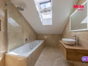 Prodej bytu 3+1, Ostrov, Masarykova, 87 m2