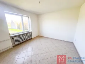 Prodej rodinného domu, Černín, 268 m2