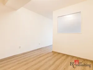 Prodej bytu 2+1, Slavkov u Brna, Komenského náměstí, 53 m2