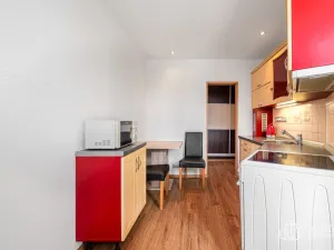 Prodej bytu 2+1, Chodov, Zahradní, 52 m2