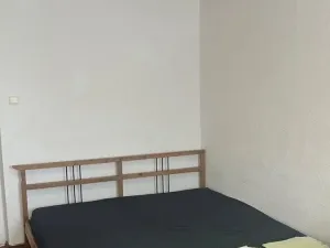 Pronájem bytu 1+1, Praha - Dolní Chabry, Prunéřovská, 1 m2
