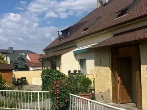 Pronájem bytu 1+1, Praha - Dolní Chabry, Prunéřovská, 1 m2
