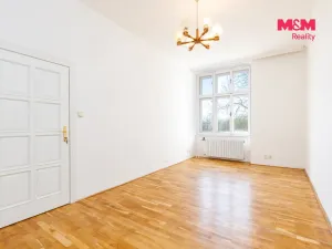 Prodej atypického bytu, Orlová - Město, Fr. Palackého, 140 m2