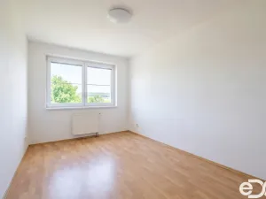 Pronájem bytu 2+kk, Stochov, S. K. Neumanna, 48 m2