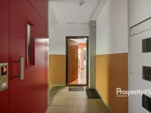 Prodej bytu 4+1, Ústí nad Labem - Severní Terasa, Jizerská, 86 m2