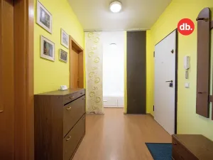 Prodej bytu 2+kk, Karlovy Vary, Blahoslavova, 52 m2