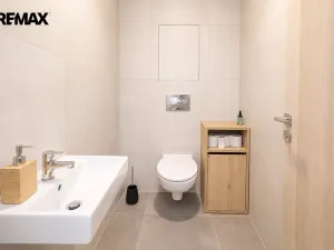 Pronájem bytu 3+kk, Praha - Hloubětín, Poděbradská, 70 m2